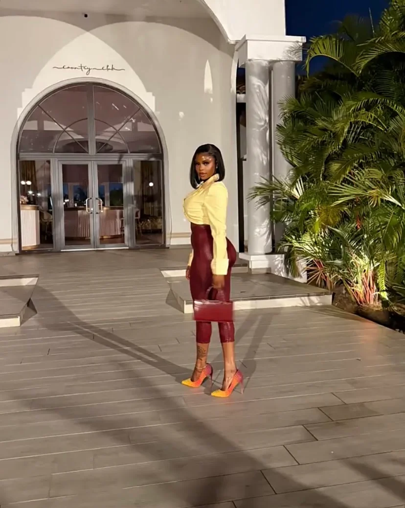 Capri Pants — image 3 of 3